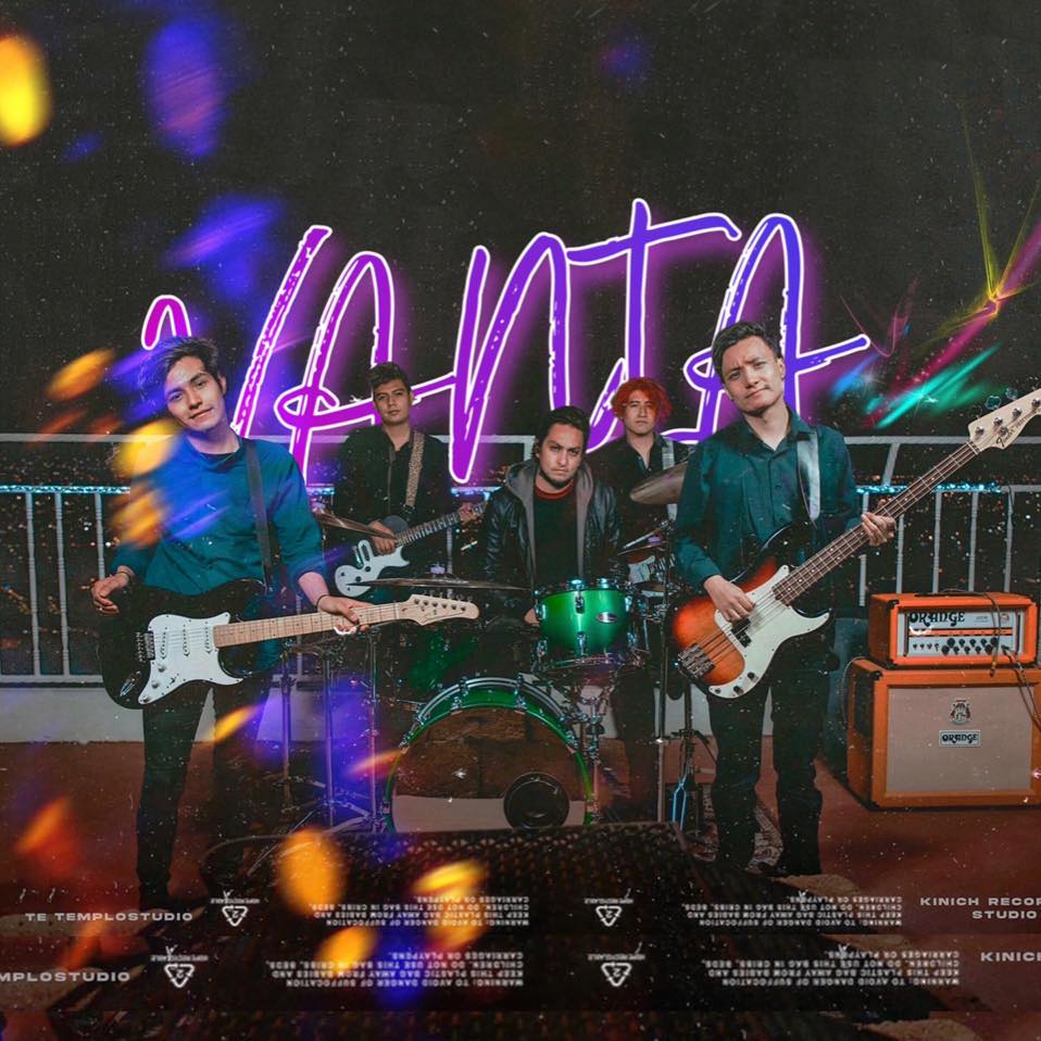 Colaboración con la banda Vania